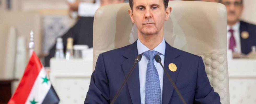 Al Assad tente de laver son image internationale et promulgue