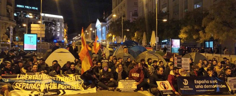 Cetait la neuvieme nuit de manifestations