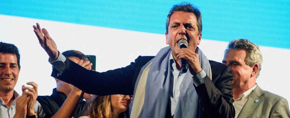 Cinq personnes sont arretees pour menaces contre le candidat peroniste