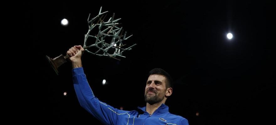 Djokovic remporte son 40e Masters 1000 a Paris apres avoir
