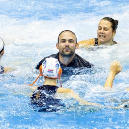 Eindhoven remporte les Championnats dEurope de water polo feminin depuis la