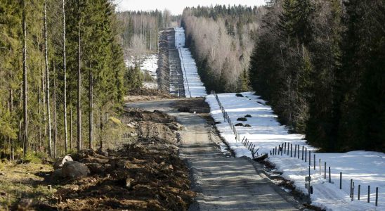 La Finlande ferme le dernier poste frontalier ouvert avec la