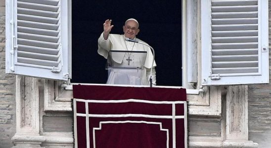 La situation respiratoire du pape Francois sameliore apres son inflammation