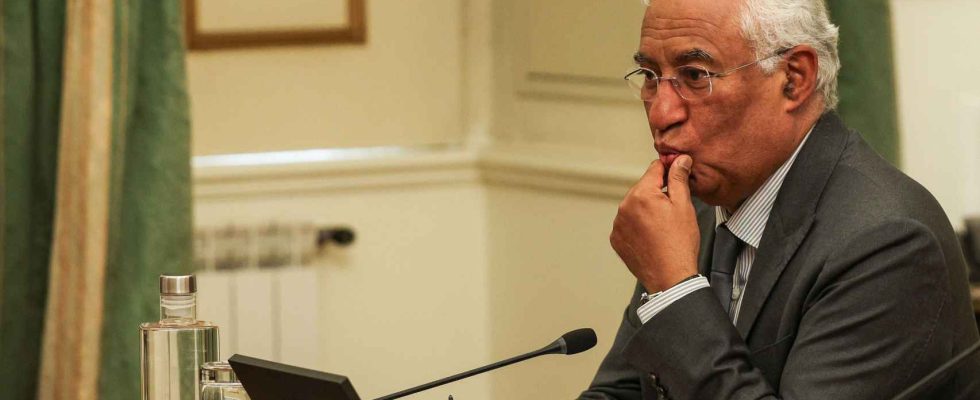 Lancien Premier ministre du Portugal Antonio Costa se proclame ministre
