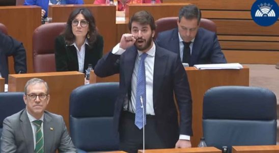 Le PSOE accuse Gallardo davoir fait une fellation a deux