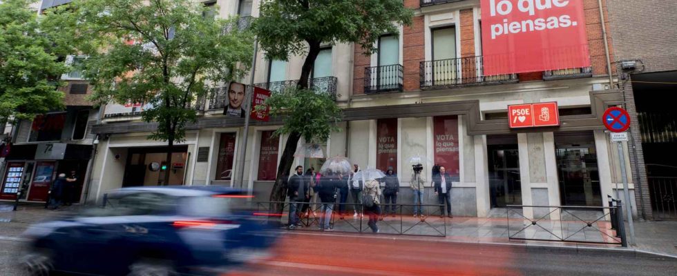 Le PSOE licencie le travailleur qui accusait un depute de