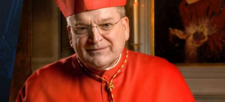 Le pape punit le cardinal ultraconservateur Raymond Burke sans plancher