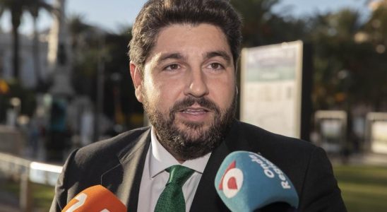Murcie denoncera laccord gouvernemental PSOE Junts devant le Comite des Regions