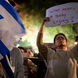 Netanyahu les otages israeliens a Gaza liberes en groupe