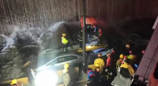 Neuf personnes meurent en Republique dominicaine lorsquun mur de tunnel