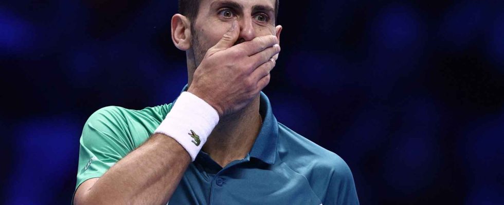 Novak Djokovic continue decrire lhistoire en remportant son septieme titre