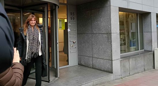Puigdemont exige que le PSOE gracie Laura Borras etant donne