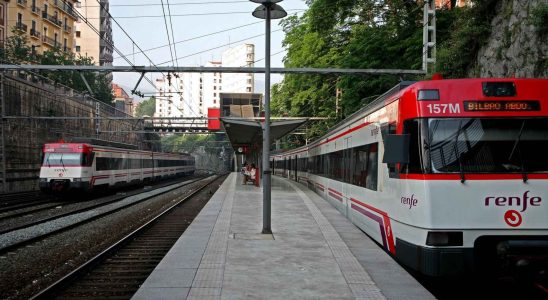 Renfe annule pres de 1 550 trains moyennes longues distances