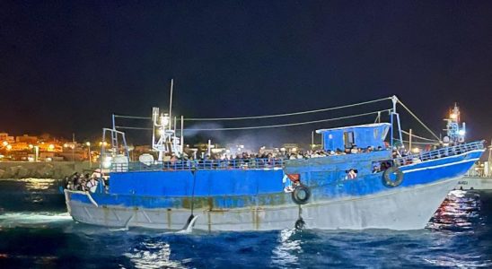 Un bateau de migrants chavire au large de Lampedusa laissant