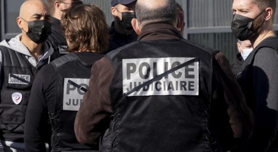 Un homme tue ses trois enfants en banlieue parisienne