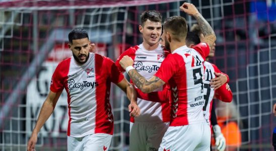 Willem II prend la tete du KKD le FC Emmen