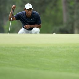 Woods revient a son propre tournoi de golf apres une