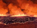 Na weken van maatregelen barst vulkaan op IJsland eindelijk uit