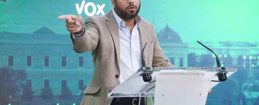 Abascal Garriga Tertsch Nolasco et dautres dirigeants de Vox insistent