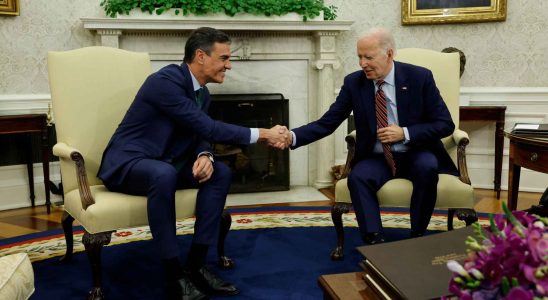 Biden felicite Sanchez pour son investiture au milieu de la