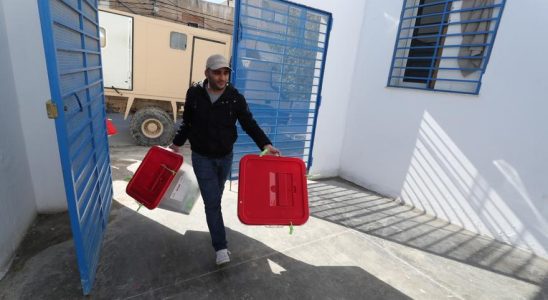 Faible participation aux elections locales en Tunisie