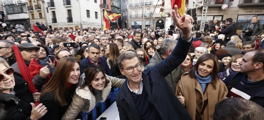 Feijoo denonce lindignite du PSOE et accuse Sanchez