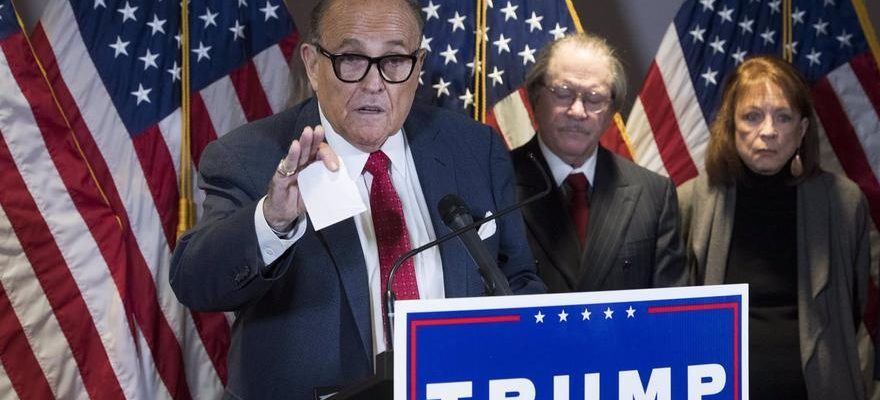 Giuliani devra payer 135 millions a deux responsables quil accuse