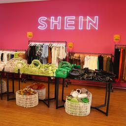 La boutique en ligne chinoise Temu accuse son concurrent Shein