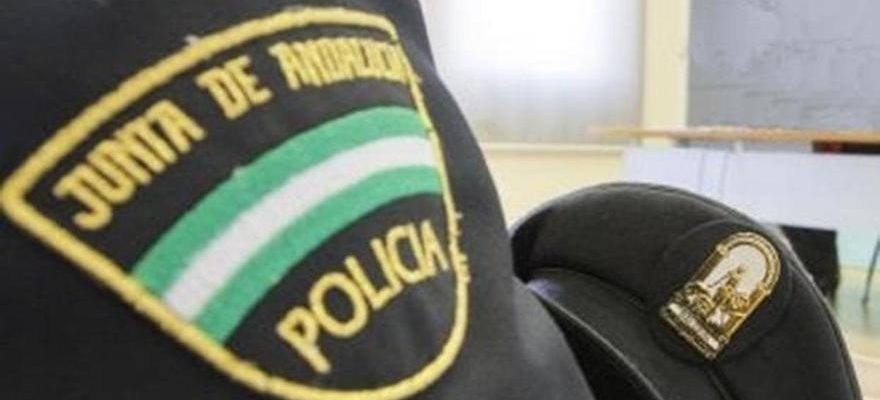 La police andalouse entre dans un effondrement a