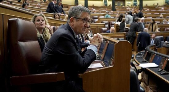 Le PSOE empeche de supprimer lobligation de se rendre aux