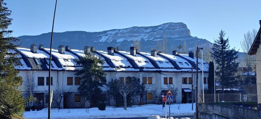 Le manque de logements conduit les Pyrenees vers libisation