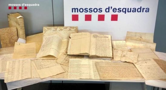 Les Mossos recuperent un manuscrit theatral du XVIIe siecle inspire