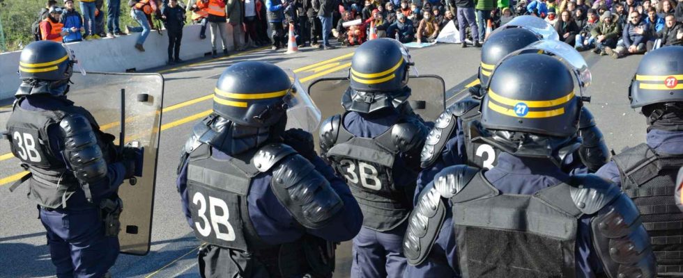 Les ambassades catalanes que Sanchez a autorisees a