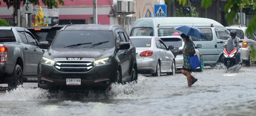 Les inondations en Thailande font deja 12 morts