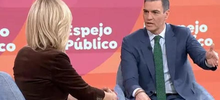 Pedro Sanchez parle avec Susana Griso des graces Aznar