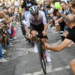 Pogacar double vainqueur du Tour participera au Giro pour la