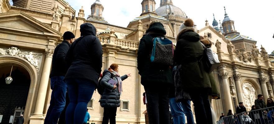 Quest ce que ca fait detre un touriste dans sa propre