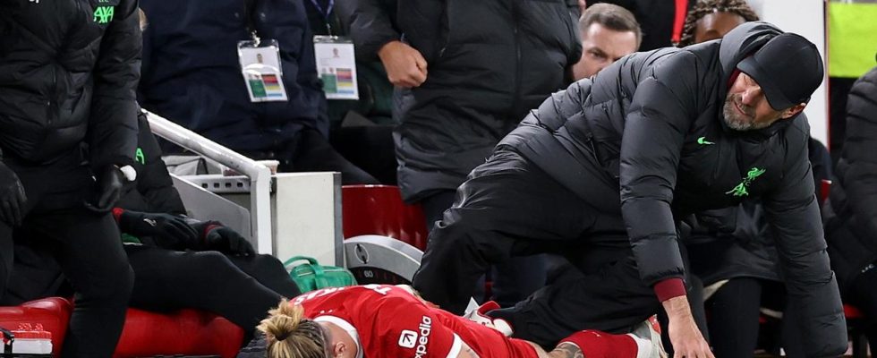 Saka sexcuse apres avoir declenche laffrontement de Tsimikas avec Klopp