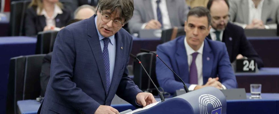 Sanchez et Puigdemont se rencontreront a letranger pour normaliser