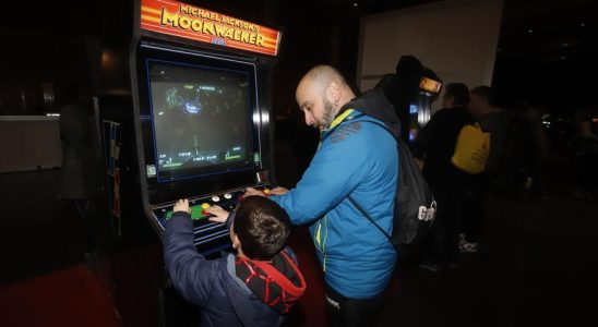 Scalextric Pacman et Arcade Retrogamer revient a