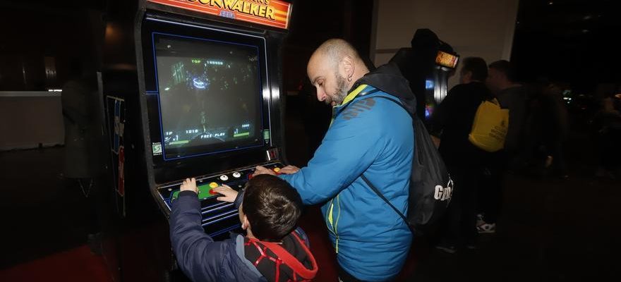 Scalextric Pacman et Arcade Retrogamer revient a