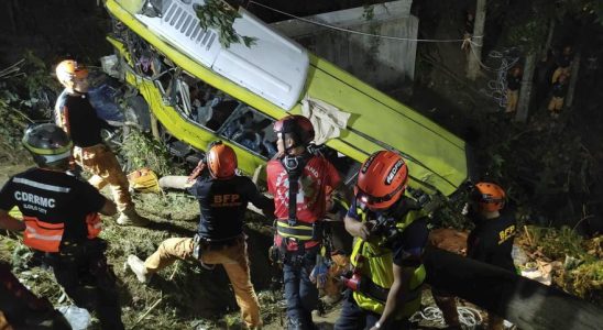 Un accident de la route fait 16 morts aux Philippines