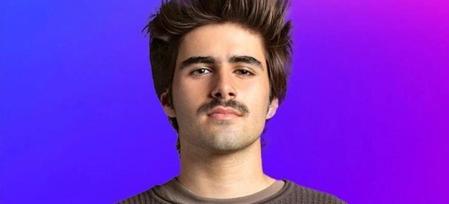 Un tiktoker enleve la moustache de Martin de OT 2023