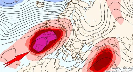 les meteorologues mettent en garde contre le monstre