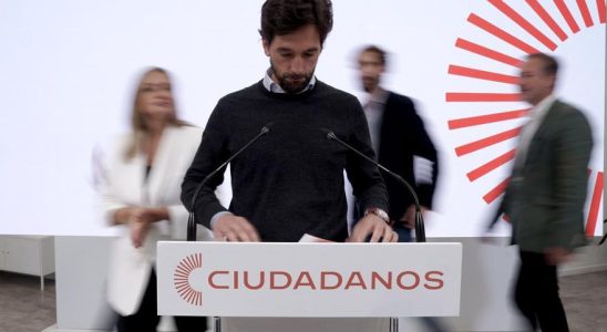 Adrian Vazquez leveque de Ciudadanos qui prend du poids grace