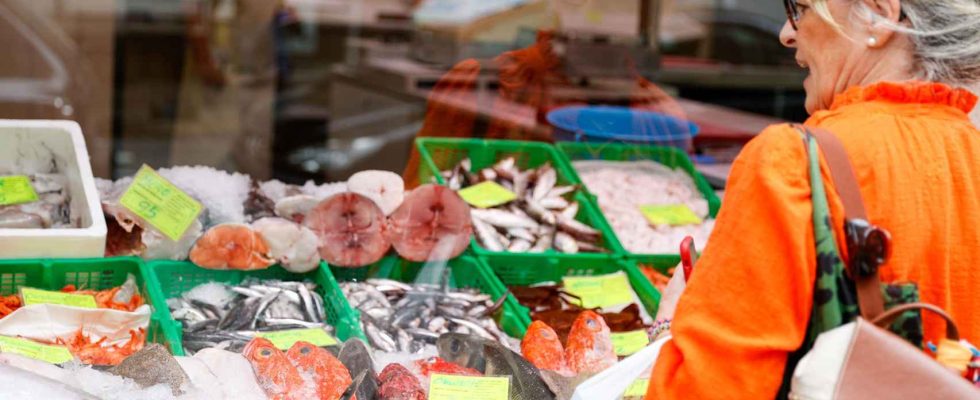 Cest le pire supermarche pour acheter du poisson selon les