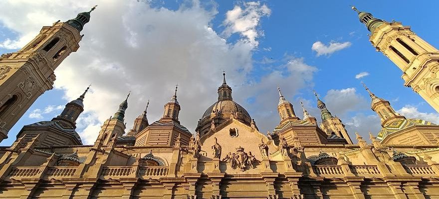 LAEMET previent sur la meteo a Saragosse pour aujourdhui jeudi