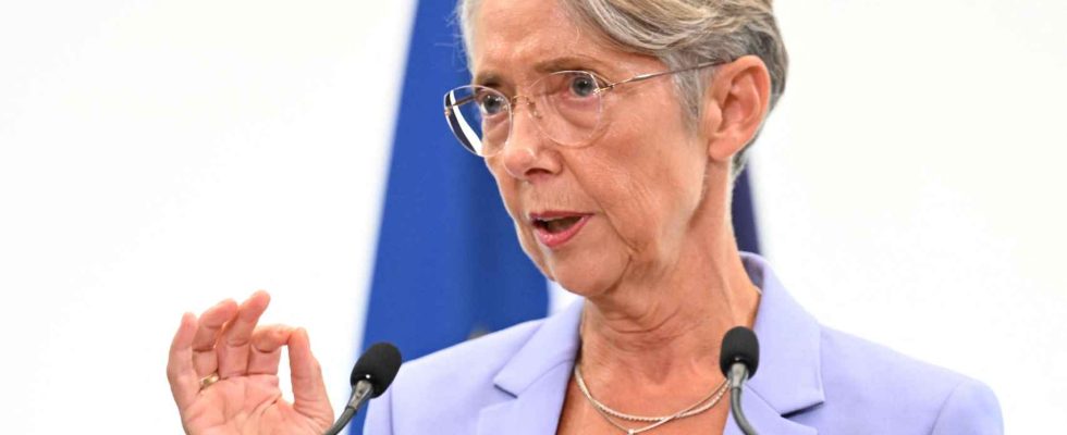 La Premiere ministre francaise Elisabeth Borne demissionne