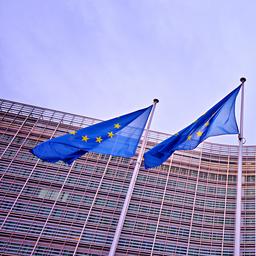 Le Parlement europeen lance une procedure contre la Commission concernant