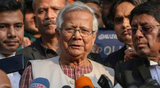 Le prix Nobel de la paix Muhammad Yunus condamne a